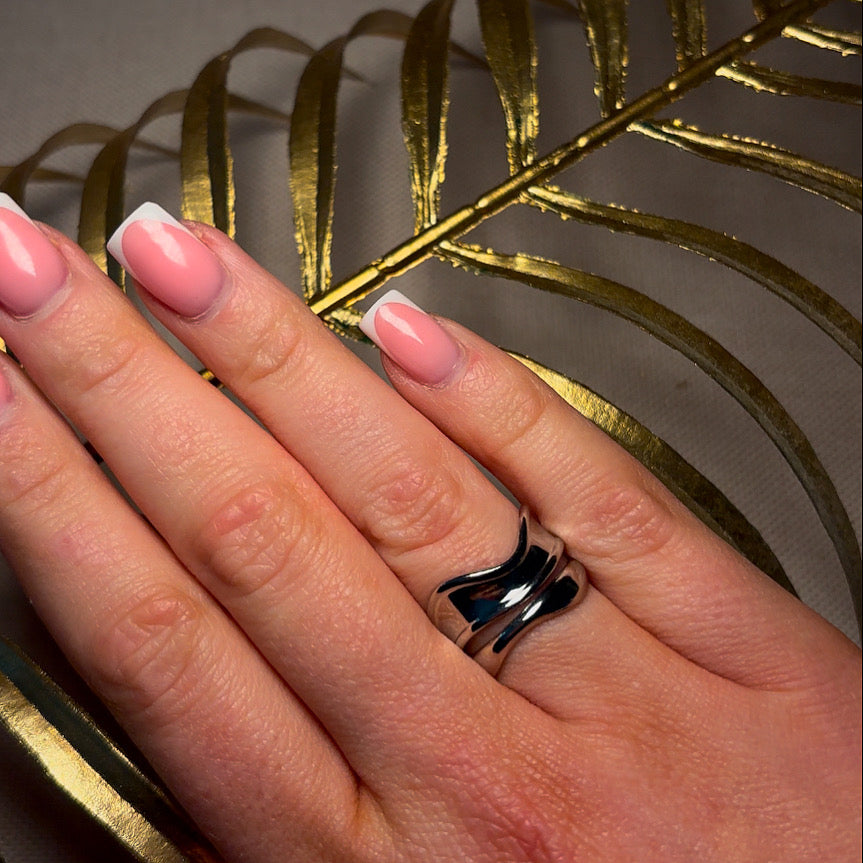 Ella Ring